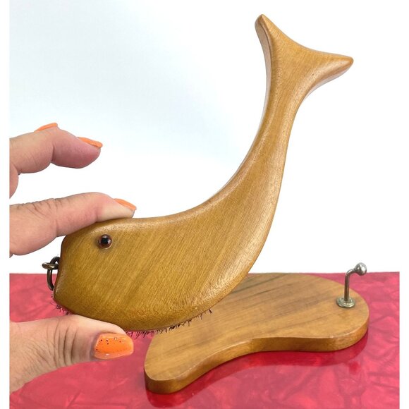 Vintage 1960s shoe brush, West Germany, wooden shoe shining brush, whale shaped - Picture 2 of 10